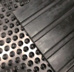 STABLE ANIMAL MAT